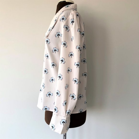 Floral Big Collar Button Up Blouse - Picture 2 of 8